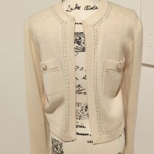 St John Marie gray 10